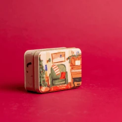 Holiday 5 Oz Candle Tin - Pomegranate Spruce -Paddywax Aroma Deals Store CT0505Z onred