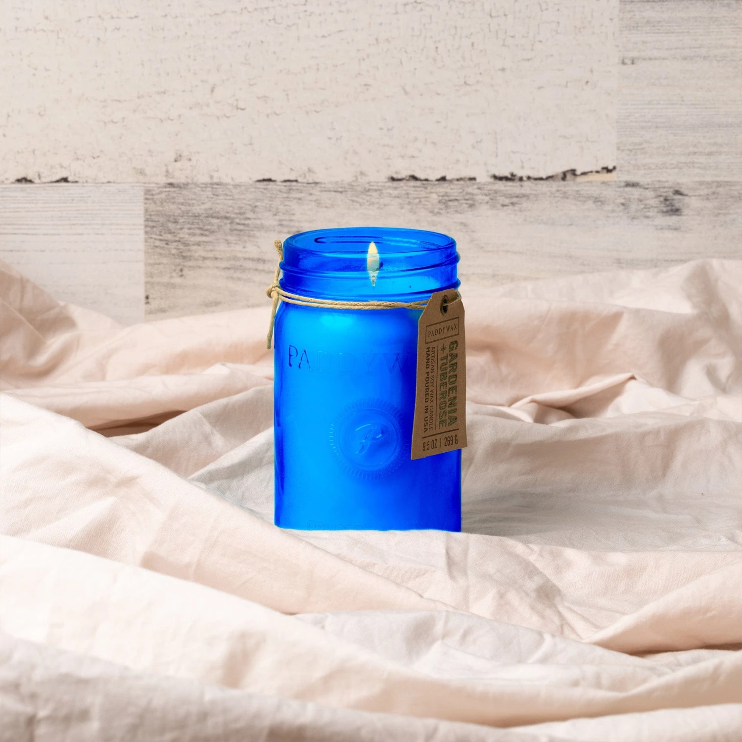 Relish 9.5 Oz Candle - Gardenia + Tuberose 2 Relish 9.5 Oz Candle - Gardenia + Tuberose - Image 2