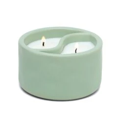 Yin-Yang 11 Oz Candle - Green Tea + Aloe