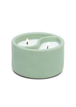 Yin & Yang Candle - Green Tea & Aloe 11oz