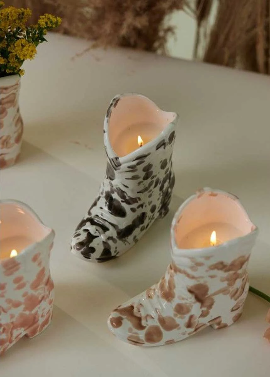 Nashville Cowboy Boot Candle - Cactus Flower 6 Oz 2 Nashville Cowboy Boot Candle - Cactus Flower 6 Oz - Image 2